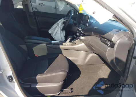 2021 Nissan Sentra Sv Xtronic Cvt z USA, uszkodzony, nr VIN 3N1AB8CV8MY260794